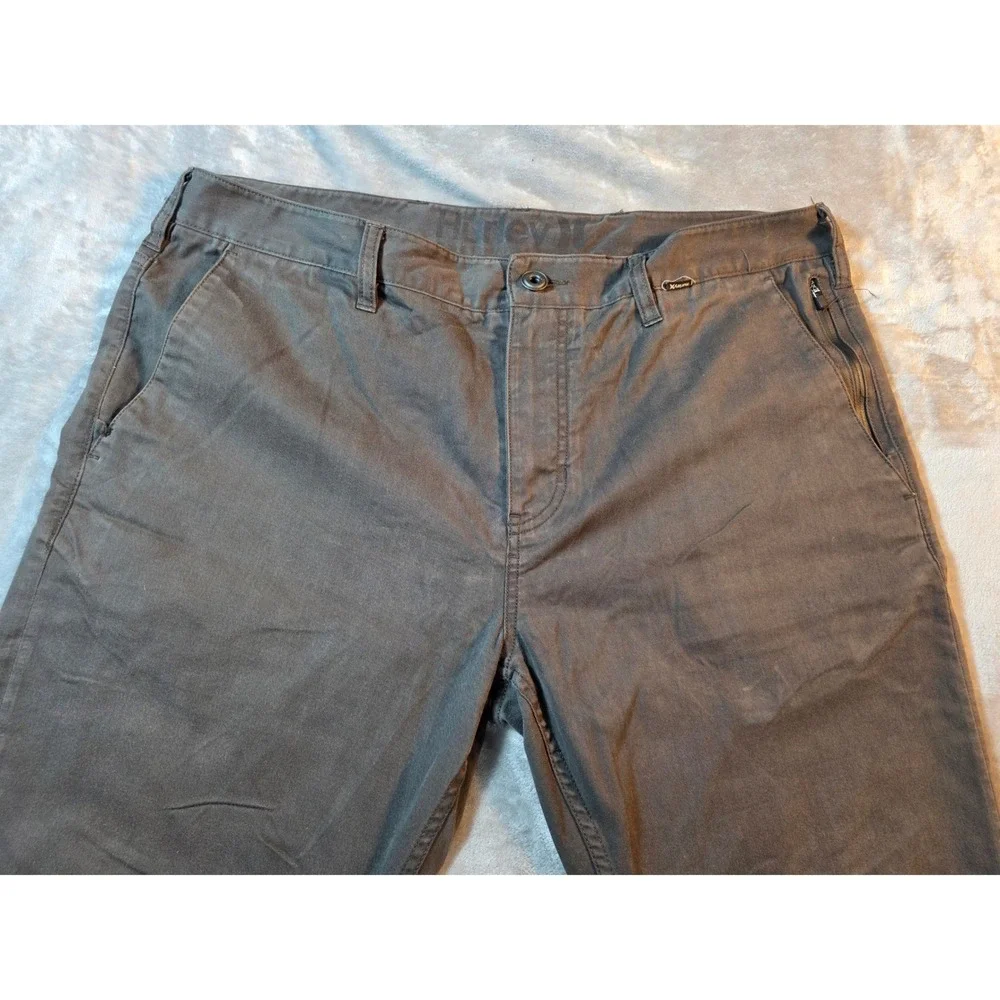 Hurley Nike Dri-FIT‎ Worker Chino Pants Mens 36x30 Straight Leg, Zip Pocket